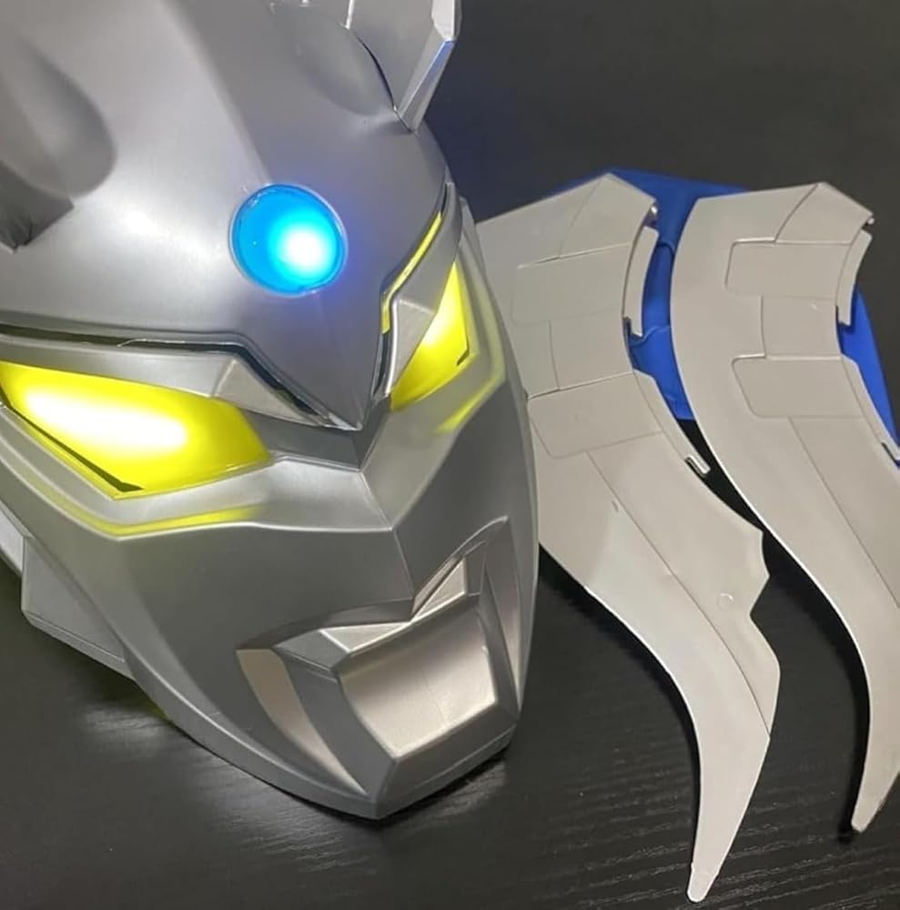 Amazon.co.jp: [EINI] ウルトラマン ゼロ コスプレ マスク プレミアム